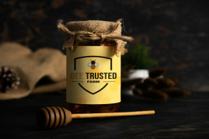 Bee Trusted - Branding